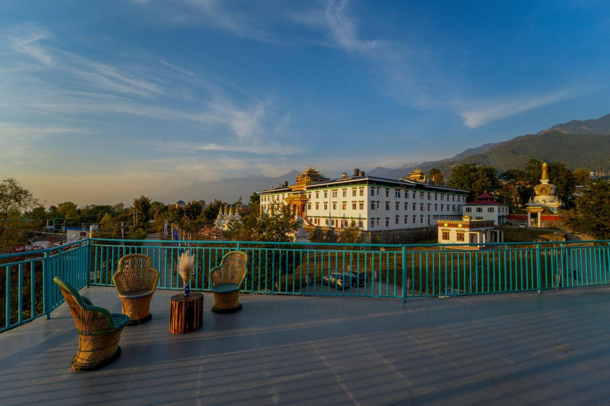 Hotel Chokling Arthouse - The Treasure Of Himalayas Bīr Exterior foto